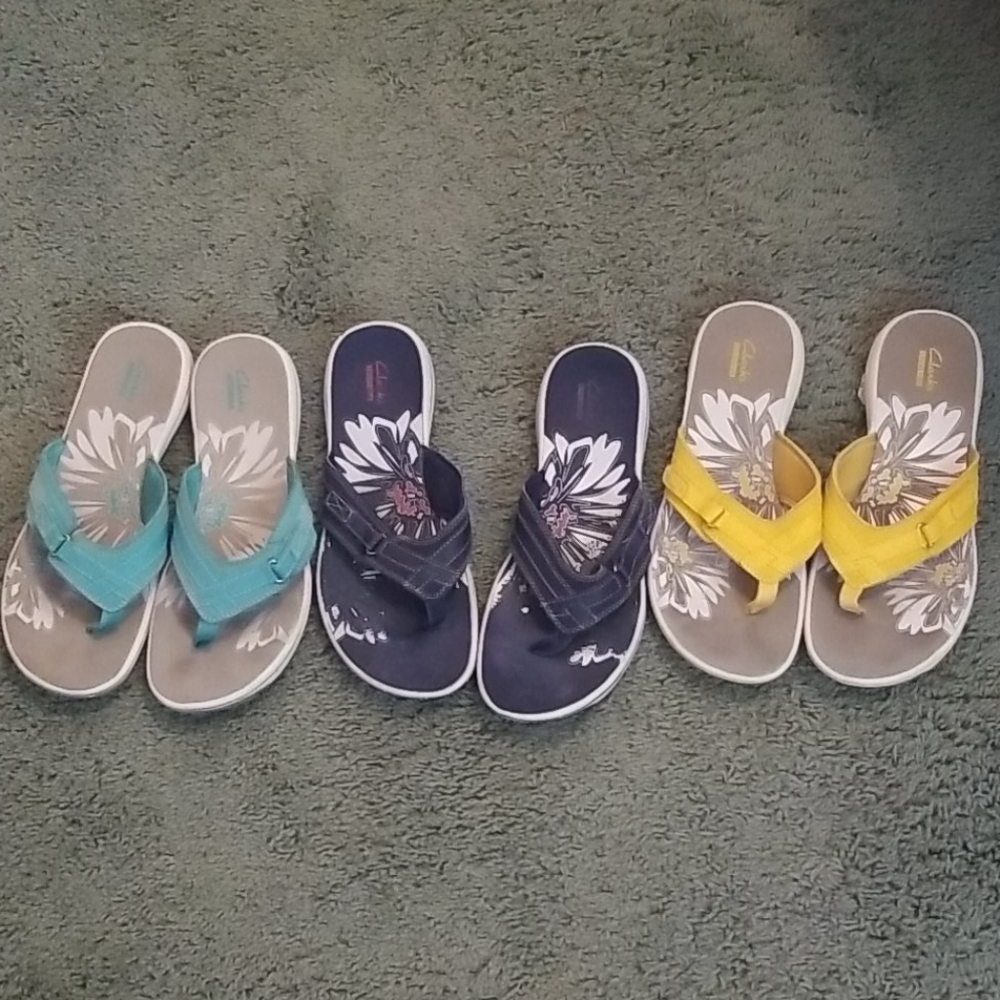 Clark's sandals size 10